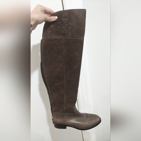 Tory Burch size 8 suede boots - Picture 1 of 4
